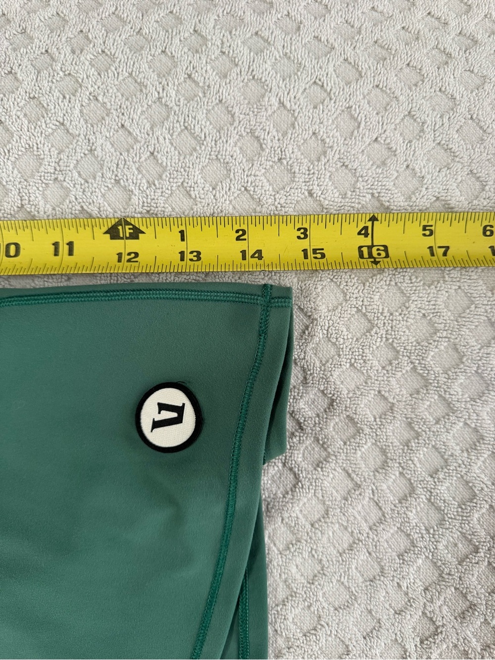 Vuori Volley Skirt in Light Bergamot Green Size Small VW3005 Tennis 🎾 High Rise - Picture 13 of 13